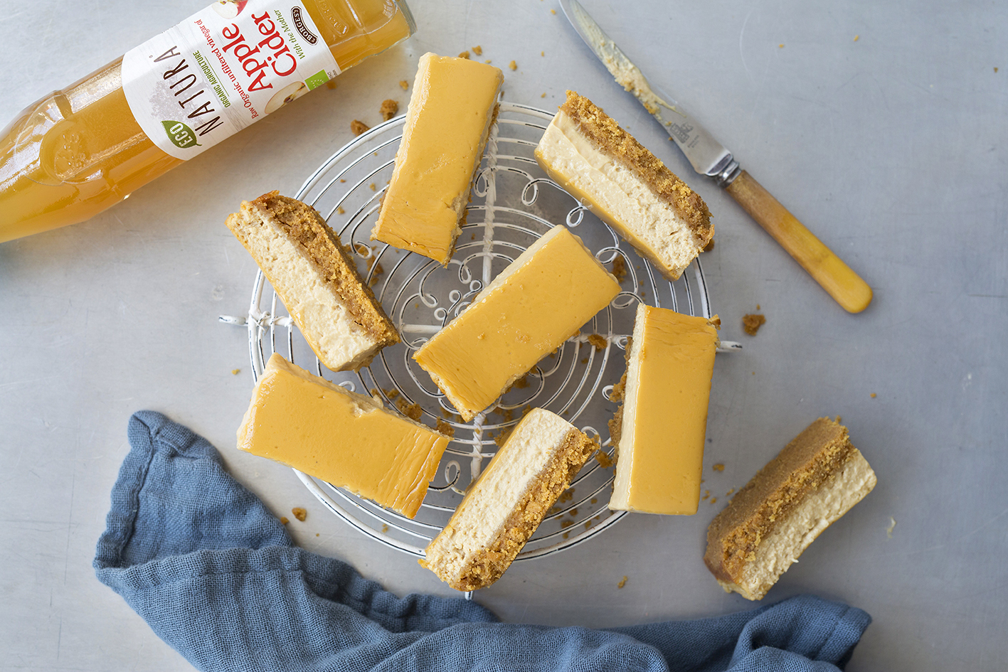 Borges - Caramel and apple cider bars