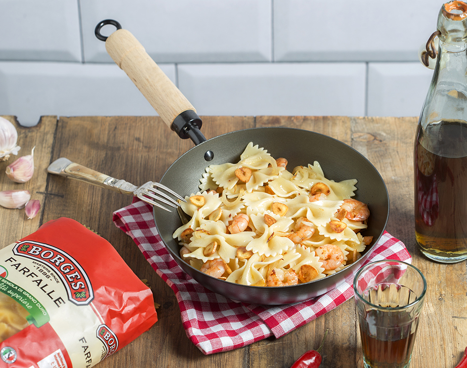 Borges - Farfalle with king prawns