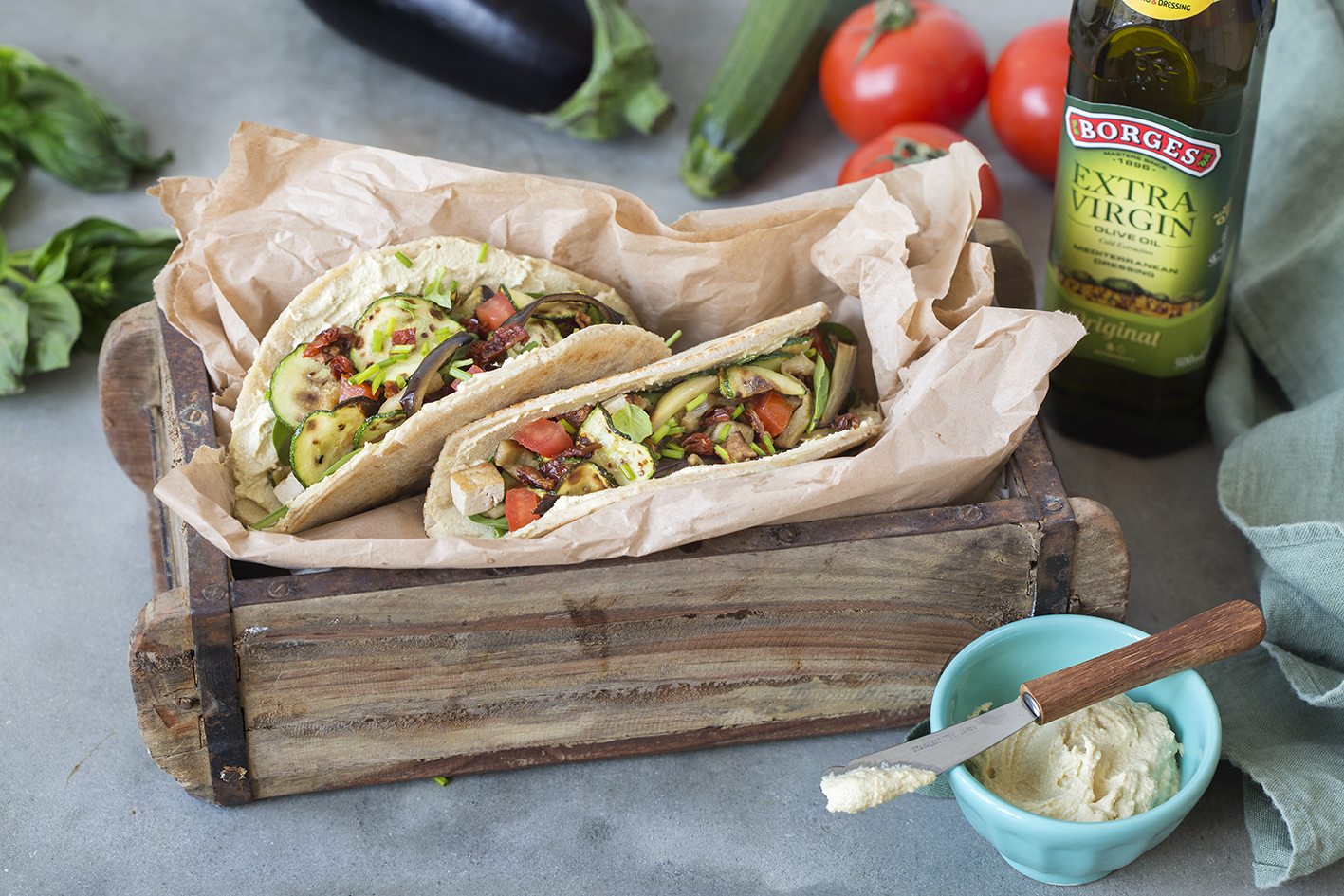 Borges - Vegan piadina with aubergine and tomato
